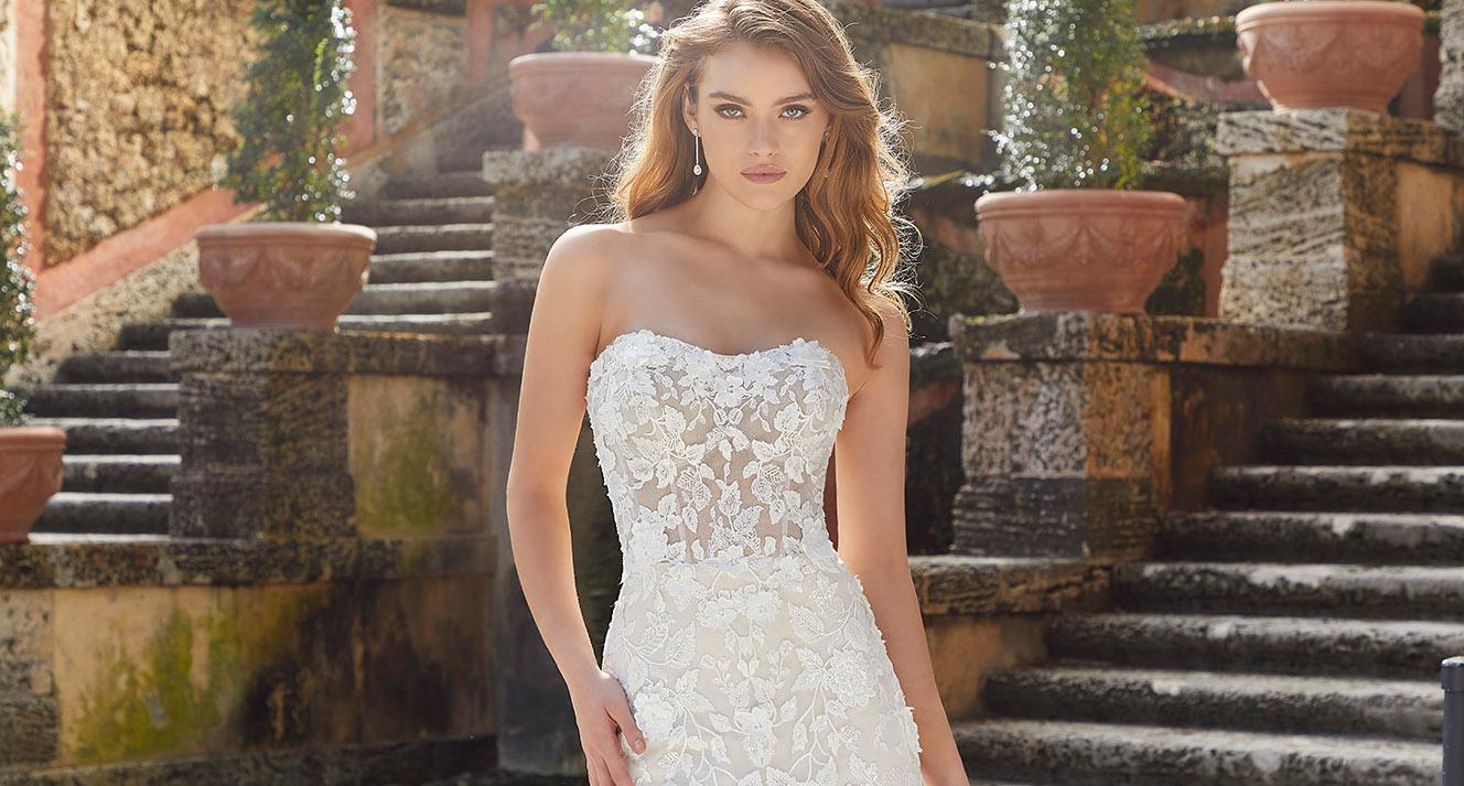 Unique Wedding Dress Designs Styles And Trends For 2022