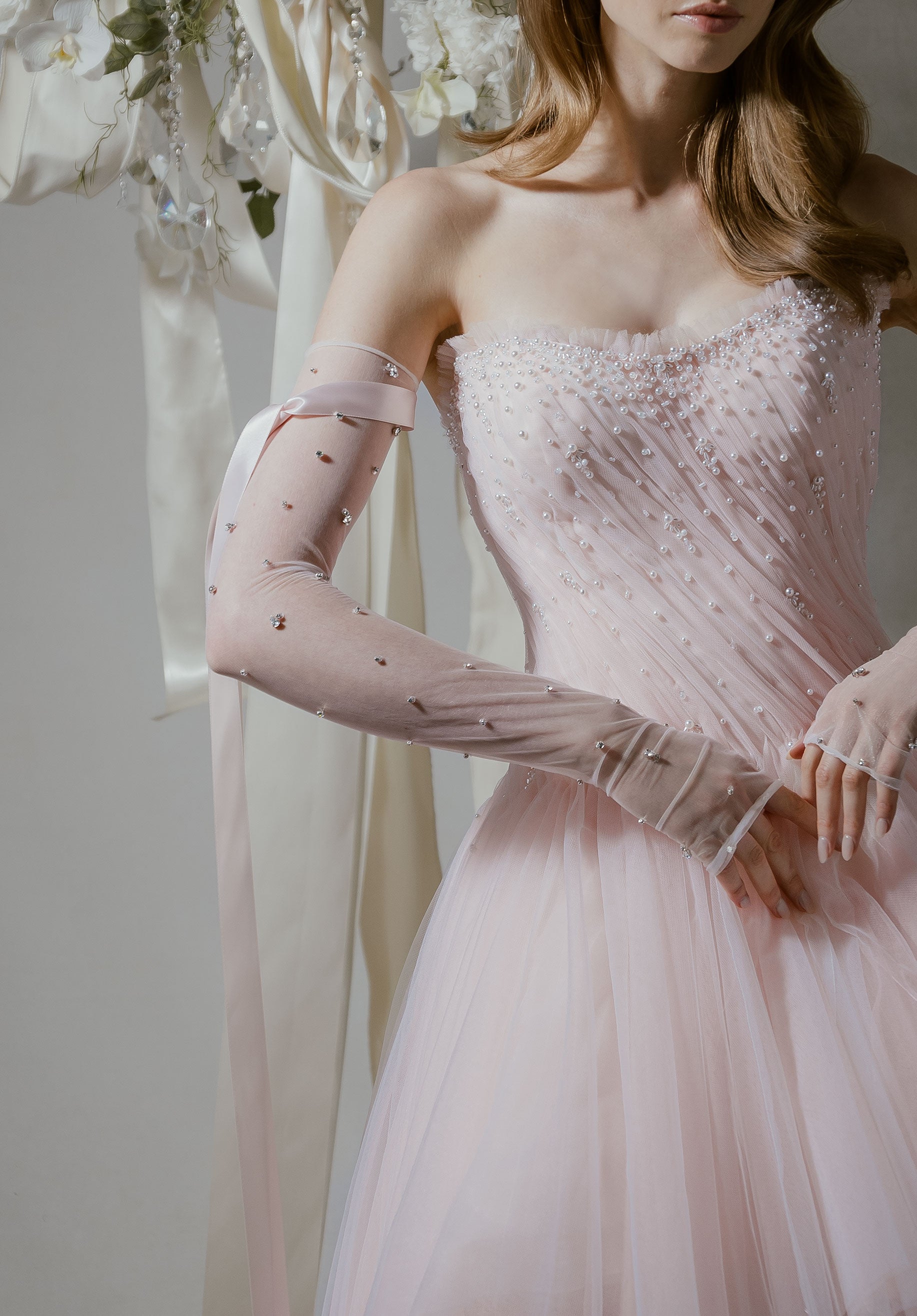 Pearl Embroidered Gloves