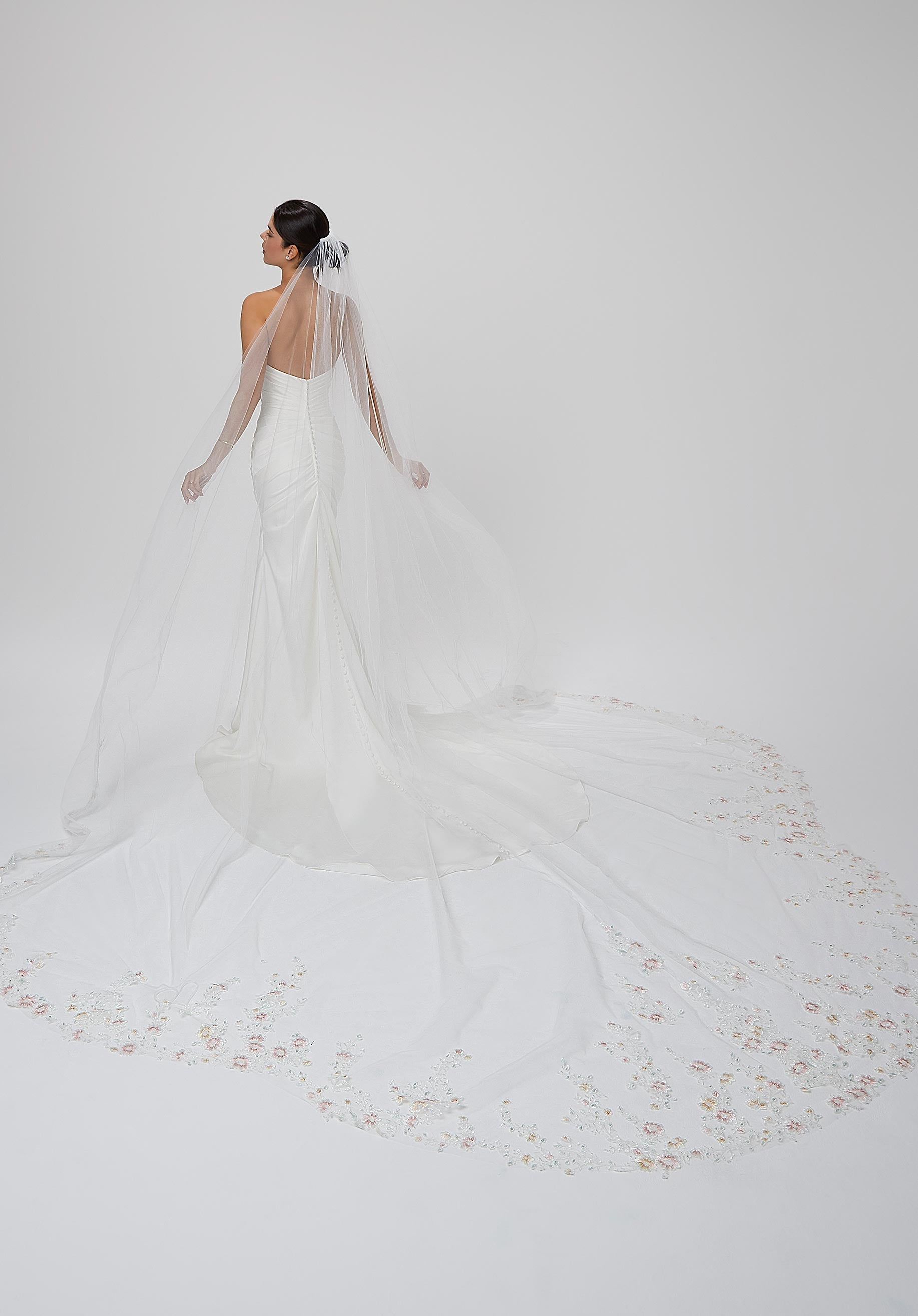 Frosted Floral Embroidered Veil